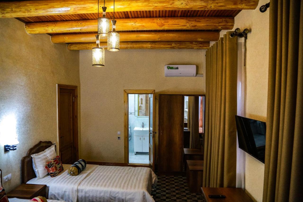 Old Gate Family Guest House Buchara Exteriör bild